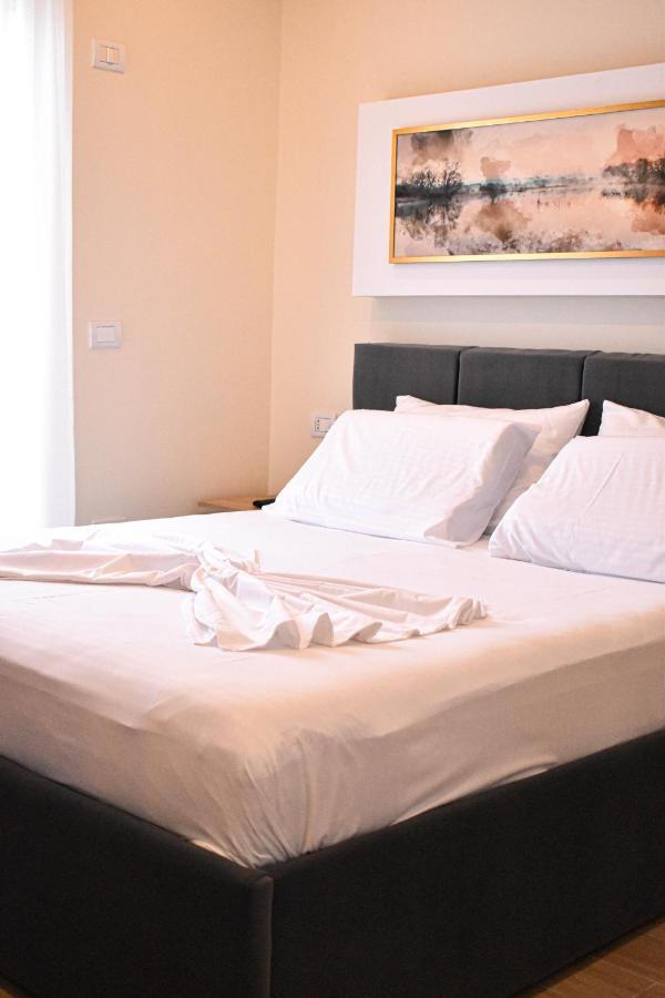 גולם Delmar Apartments מראה חיצוני תמונה