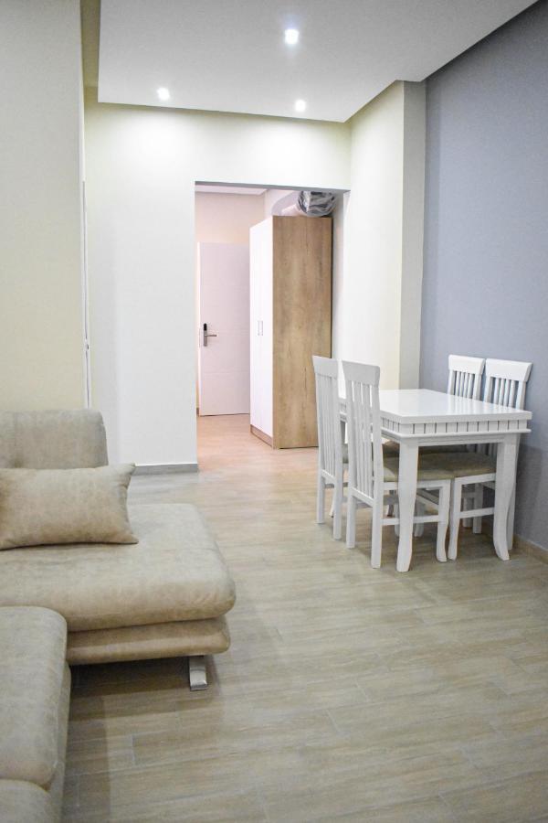 גולם Delmar Apartments מראה חיצוני תמונה